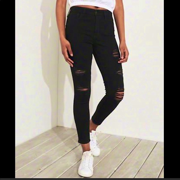 Hollister Denim - Hollister high rise super skinny distressed jean28